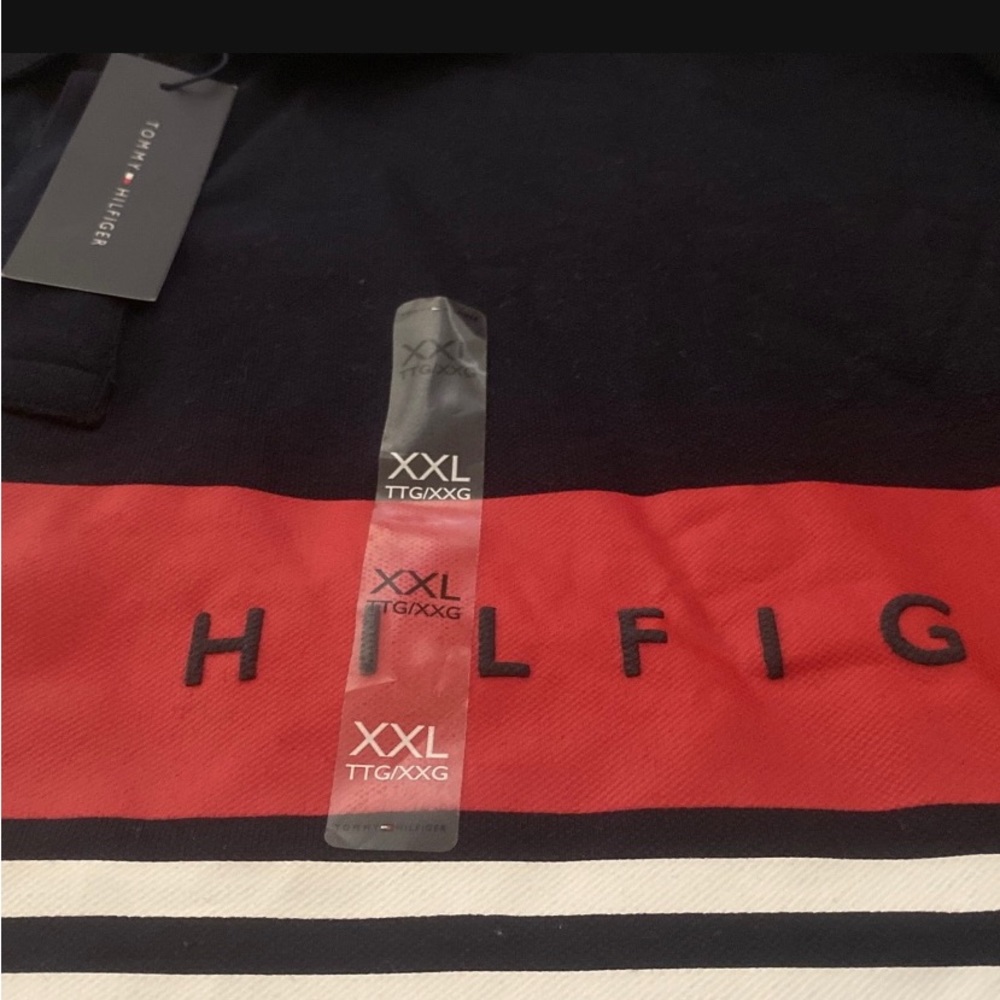 Mens Tommy Hilfiger Collard Shirt NEVER WORN Size 2XL With tag still on shirt.